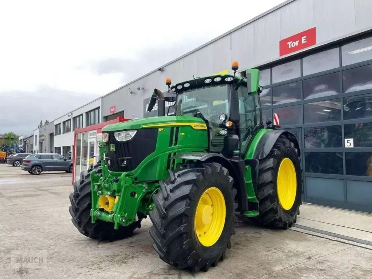John Deere 6r250 autopowr - Τρακτέρ: φωτογραφία 1 John Deere 6r250 autopowr - Τρακτέρ: φωτογραφία 1