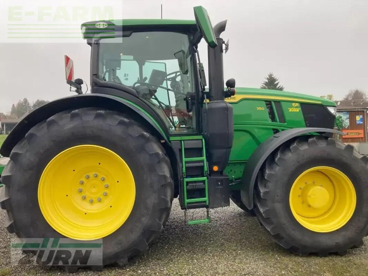 John Deere 6r250 - Τρακτέρ: φωτογραφία 4 John Deere 6r250 - Τρακτέρ: φωτογραφία 4
