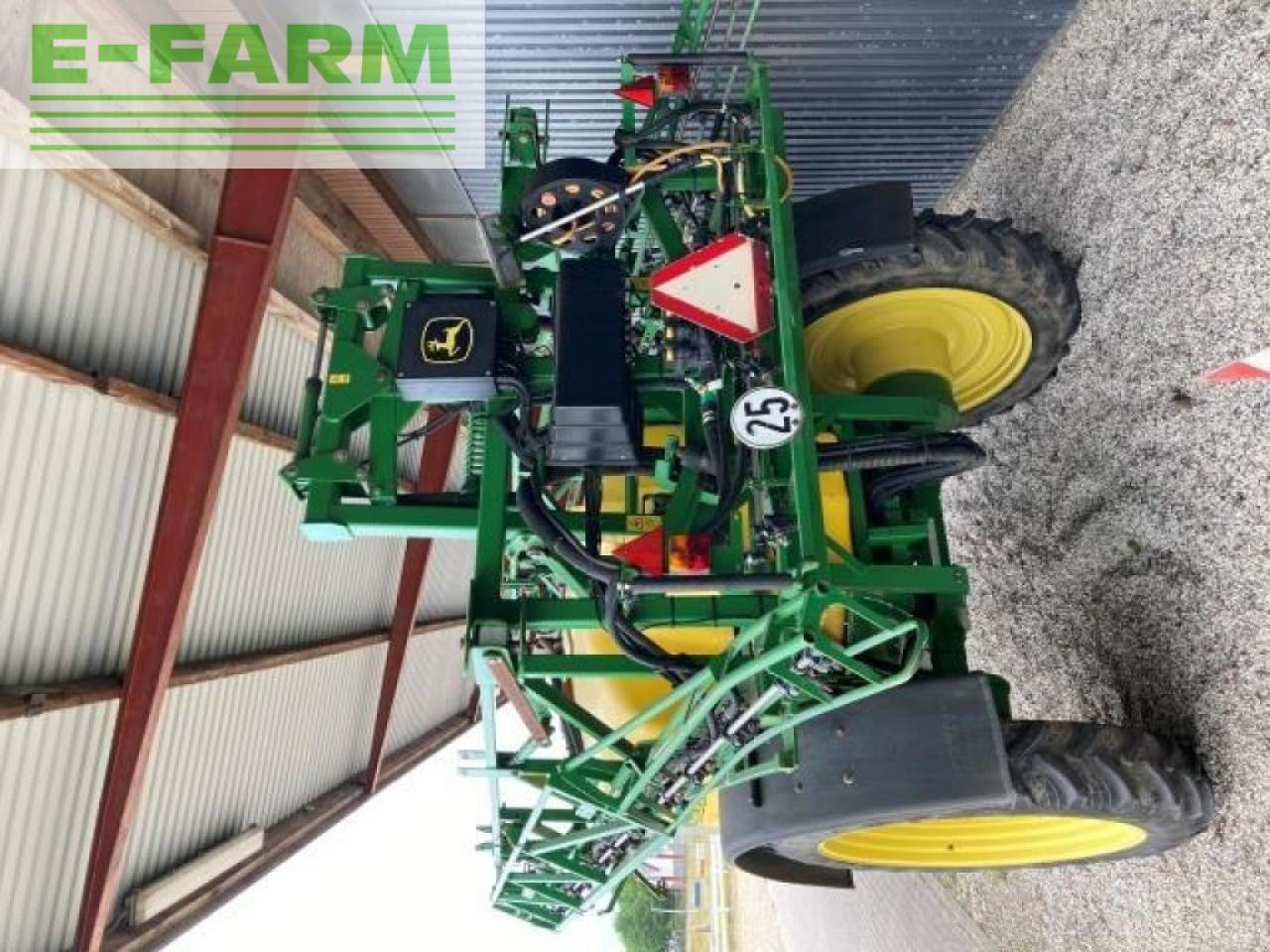 John Deere 740/24 - Συρόμενο ψεκαστικό: φωτογραφία 5 John Deere 740/24 - Συρόμενο ψεκαστικό: φωτογραφία 5