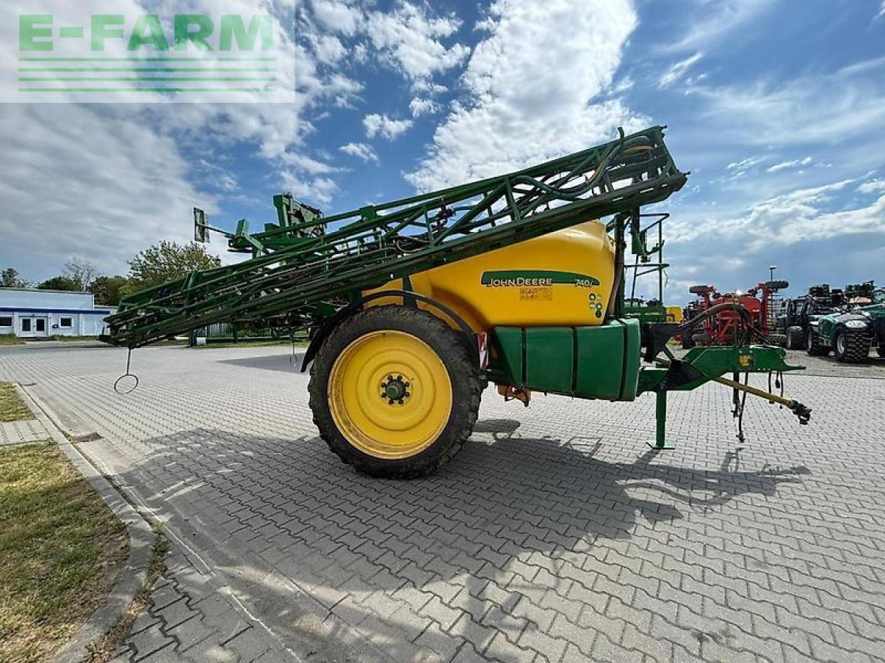 John Deere 740i - Συρόμενο ψεκαστικό: φωτογραφία 1 John Deere 740i - Συρόμενο ψεκαστικό: φωτογραφία 1