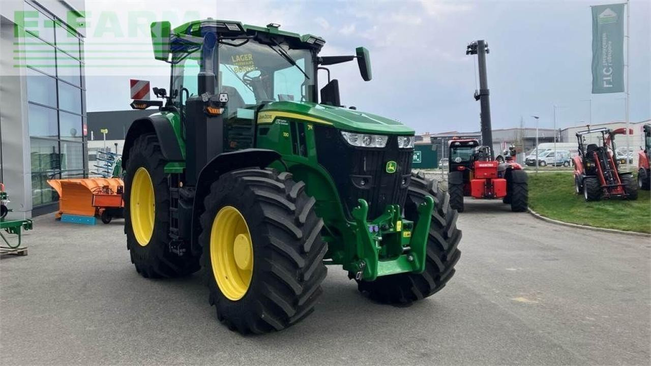 John Deere 7r 330 - Τρακτέρ: φωτογραφία 2 John Deere 7r 330 - Τρακτέρ: φωτογραφία 2