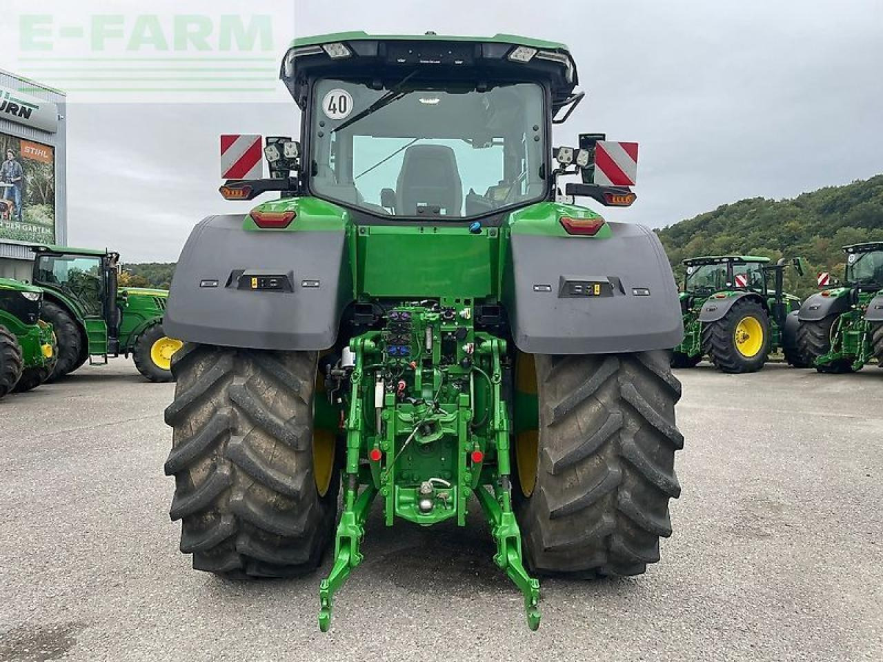 John Deere 7r330 / 7r 330 - Τρακτέρ: φωτογραφία 4 John Deere 7r330 / 7r 330 - Τρακτέρ: φωτογραφία 4