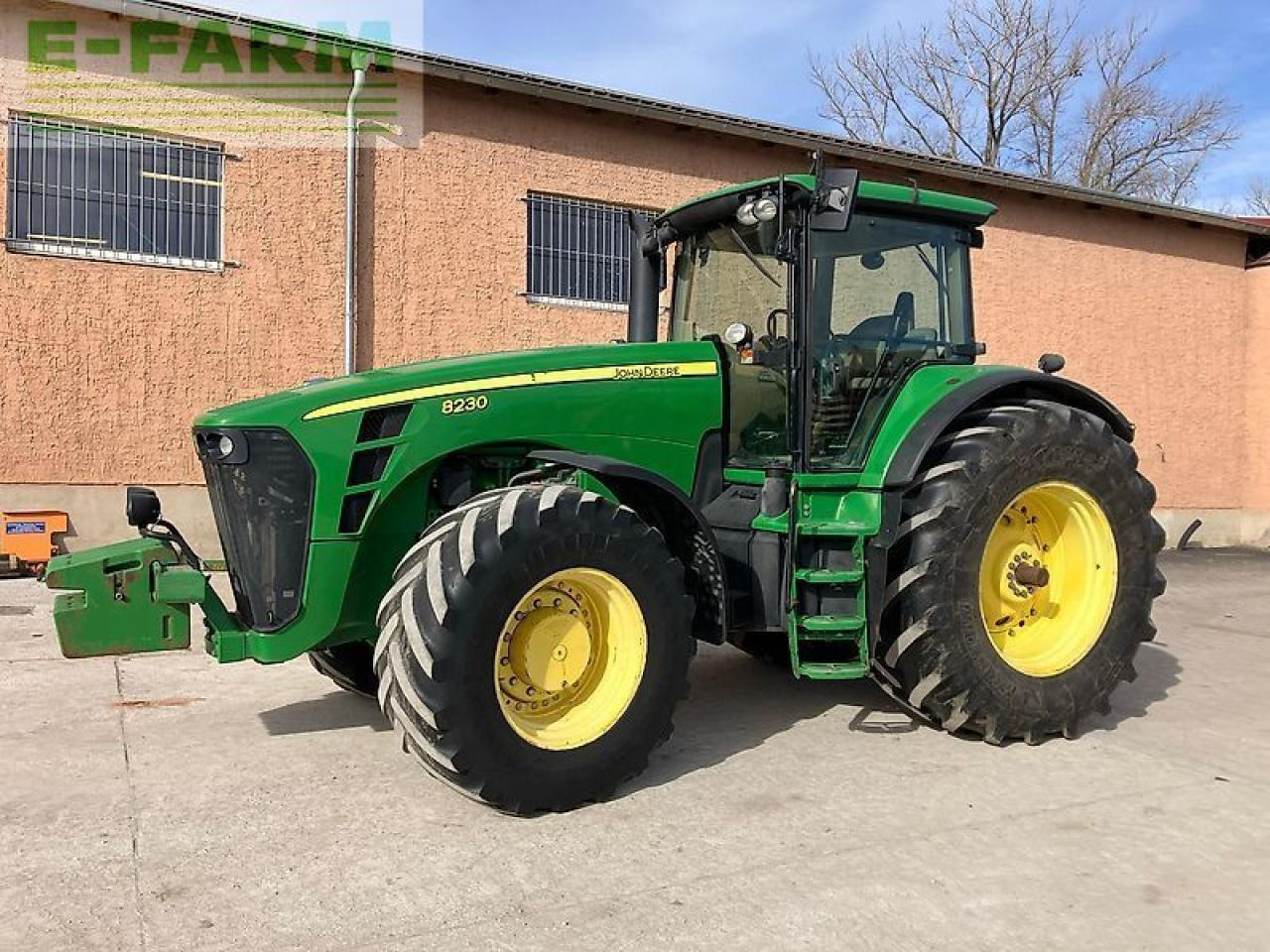 John Deere 8230 ils, powr shift - Τρακτέρ: φωτογραφία 1 John Deere 8230 ils, powr shift - Τρακτέρ: φωτογραφία 1