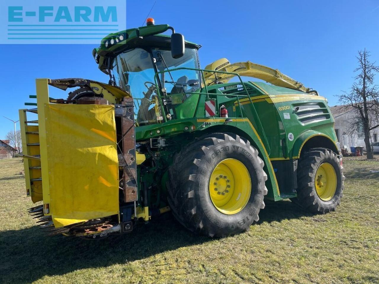John Deere 8300 - Ενσιρωτική μηχανή: φωτογραφία 1 John Deere 8300 - Ενσιρωτική μηχανή: φωτογραφία 1