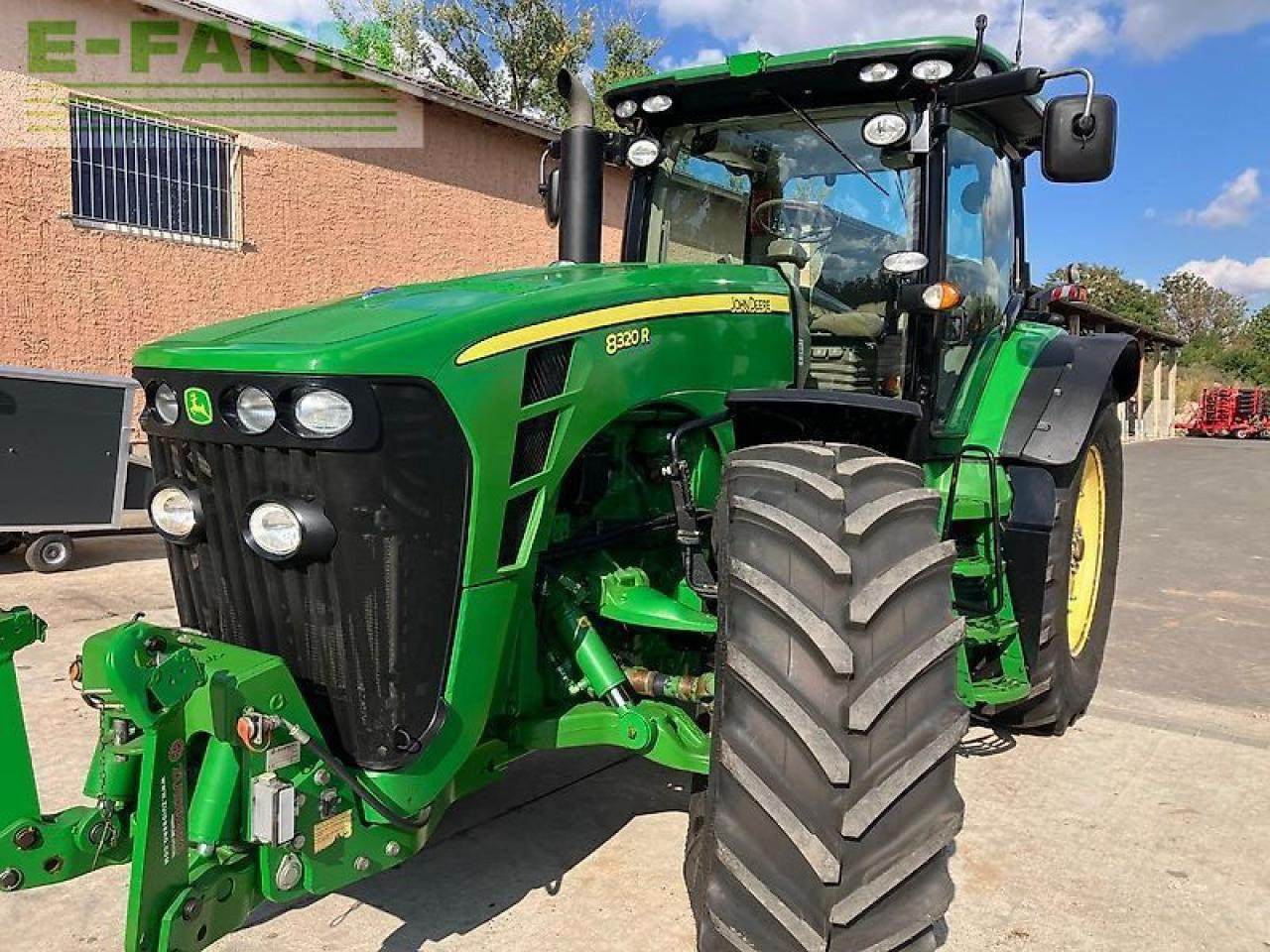 John Deere 8320r *powr shift* - Τρακτέρ: φωτογραφία 5 John Deere 8320r *powr shift* - Τρακτέρ: φωτογραφία 5