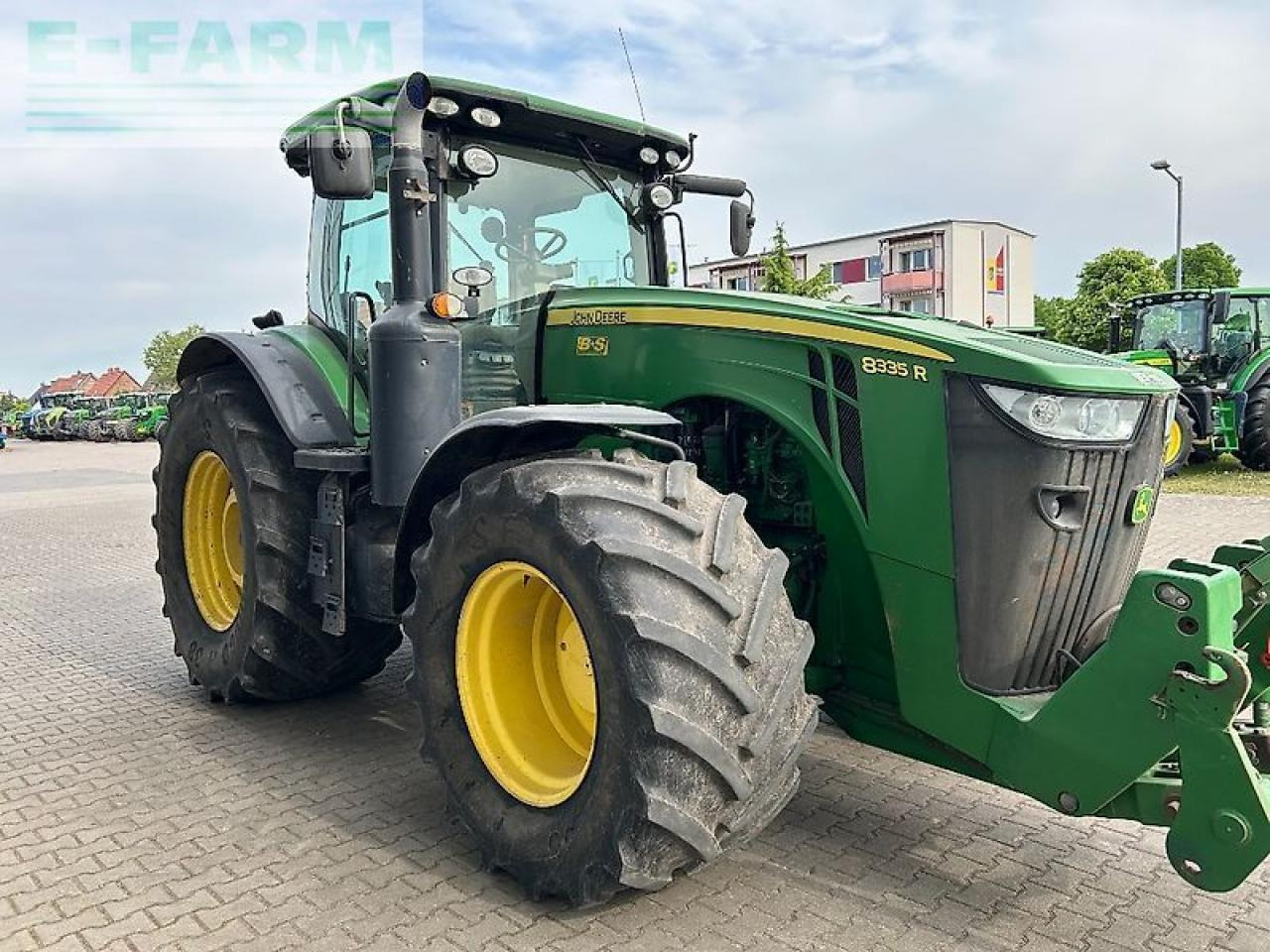 John Deere 8335r - Τρακτέρ: φωτογραφία 5 John Deere 8335r - Τρακτέρ: φωτογραφία 5