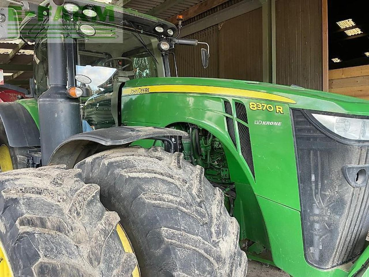 John Deere 8370 r - Τρακτέρ: φωτογραφία 2 John Deere 8370 r - Τρακτέρ: φωτογραφία 2