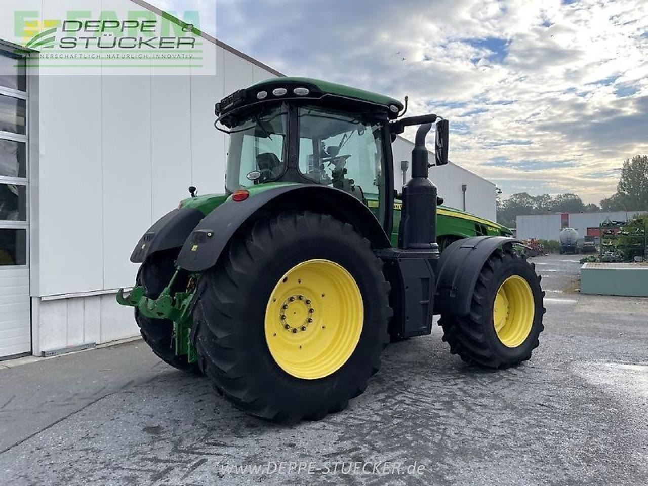 John Deere 8370r - Τρακτέρ: φωτογραφία 4 John Deere 8370r - Τρακτέρ: φωτογραφία 4