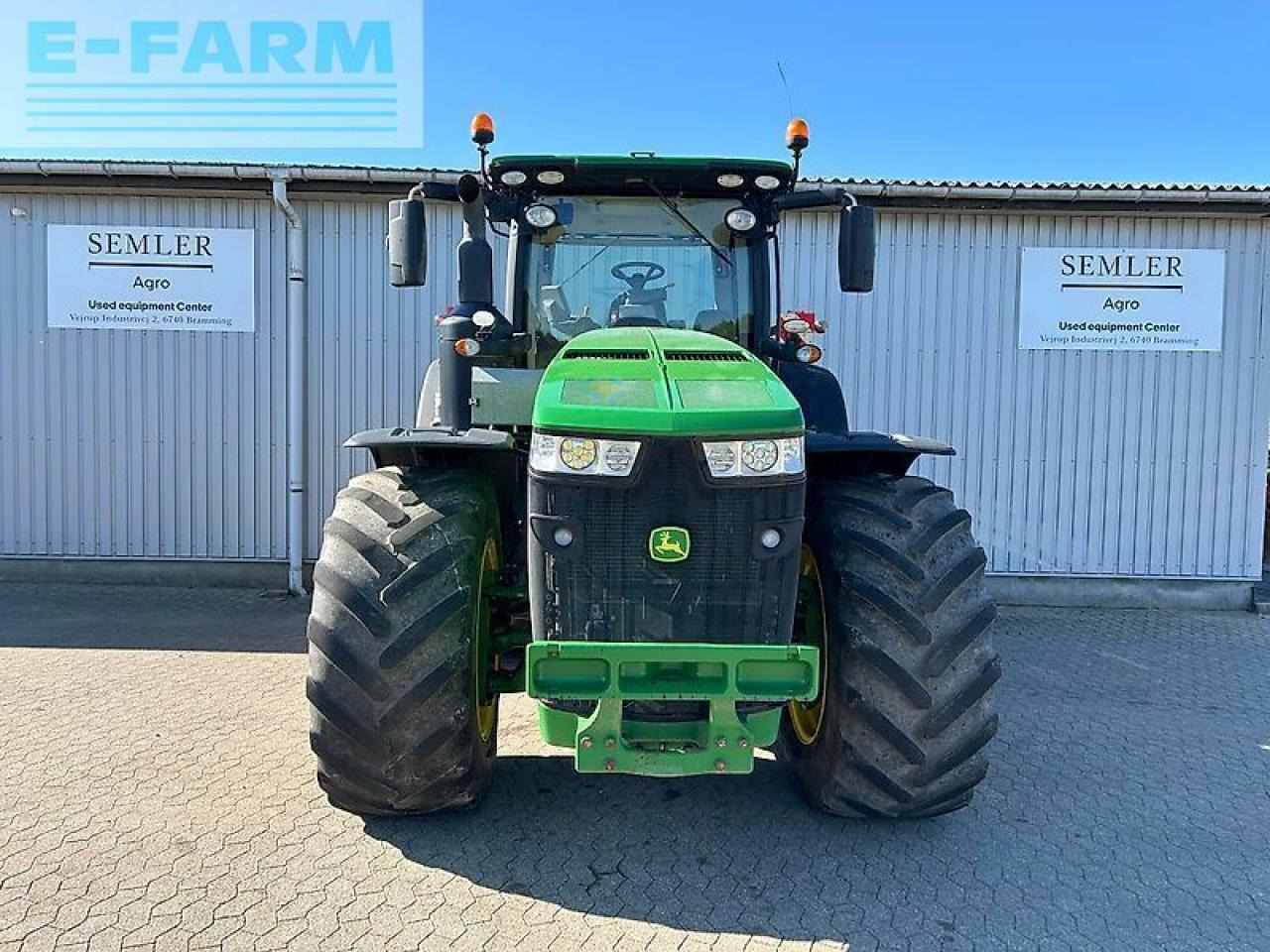 John Deere 8370r - Τρακτέρ: φωτογραφία 2 John Deere 8370r - Τρακτέρ: φωτογραφία 2