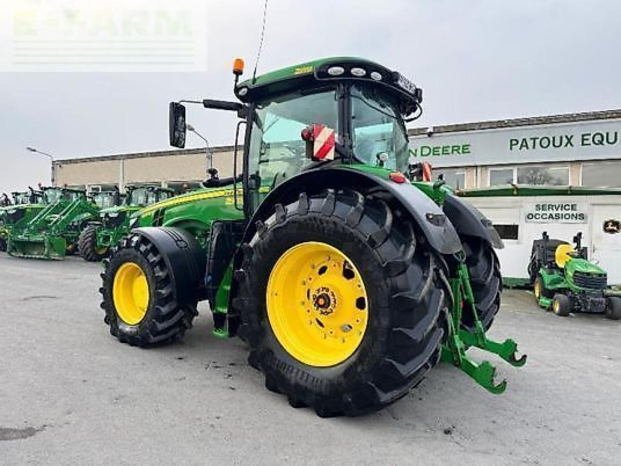 John Deere 8370r - Τρακτέρ: φωτογραφία 2 John Deere 8370r - Τρακτέρ: φωτογραφία 2