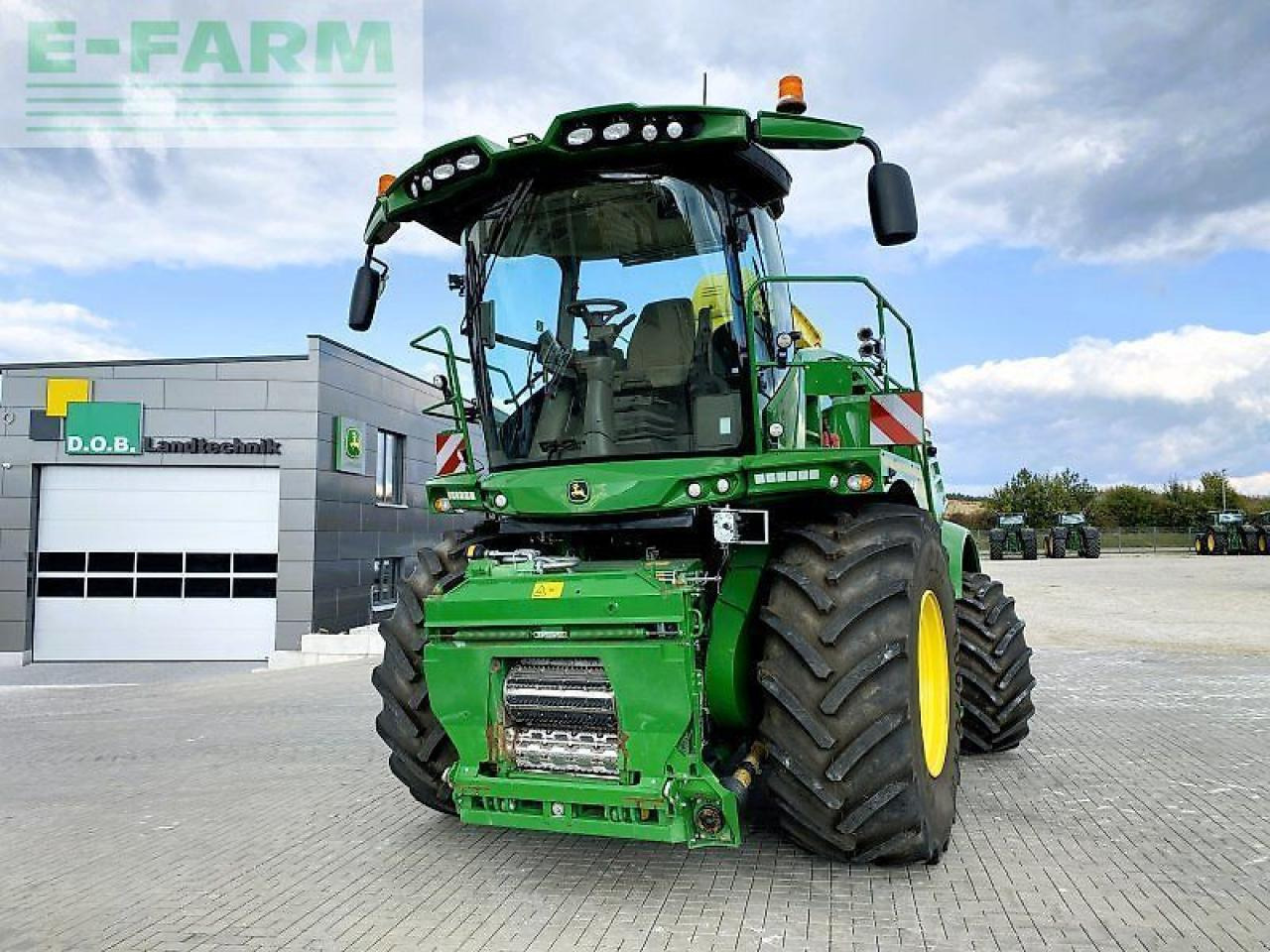John Deere 8500 - Ενσιρωτική μηχανή: φωτογραφία 3 John Deere 8500 - Ενσιρωτική μηχανή: φωτογραφία 3