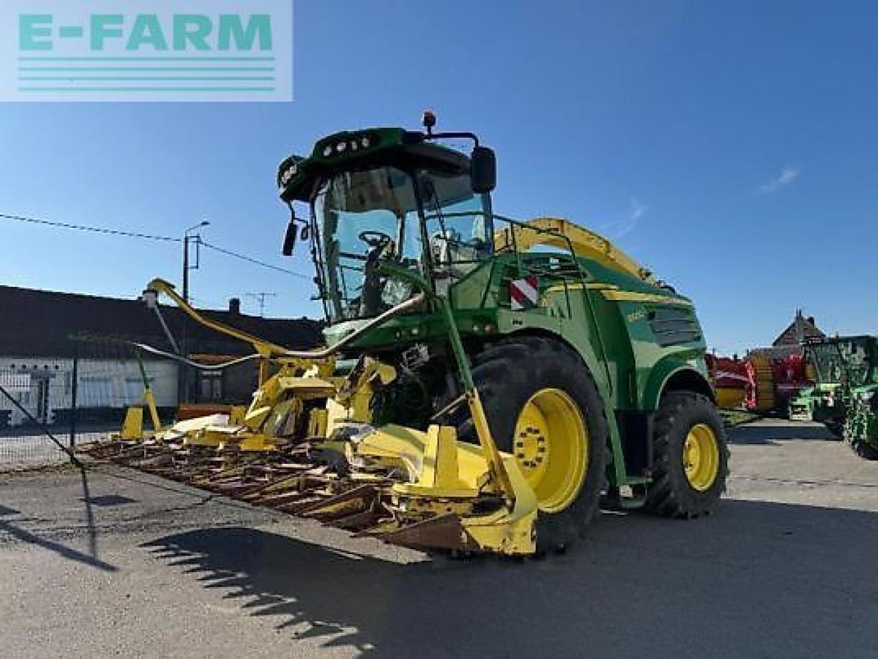 John Deere 8500 - Ενσιρωτική μηχανή: φωτογραφία 1 John Deere 8500 - Ενσιρωτική μηχανή: φωτογραφία 1