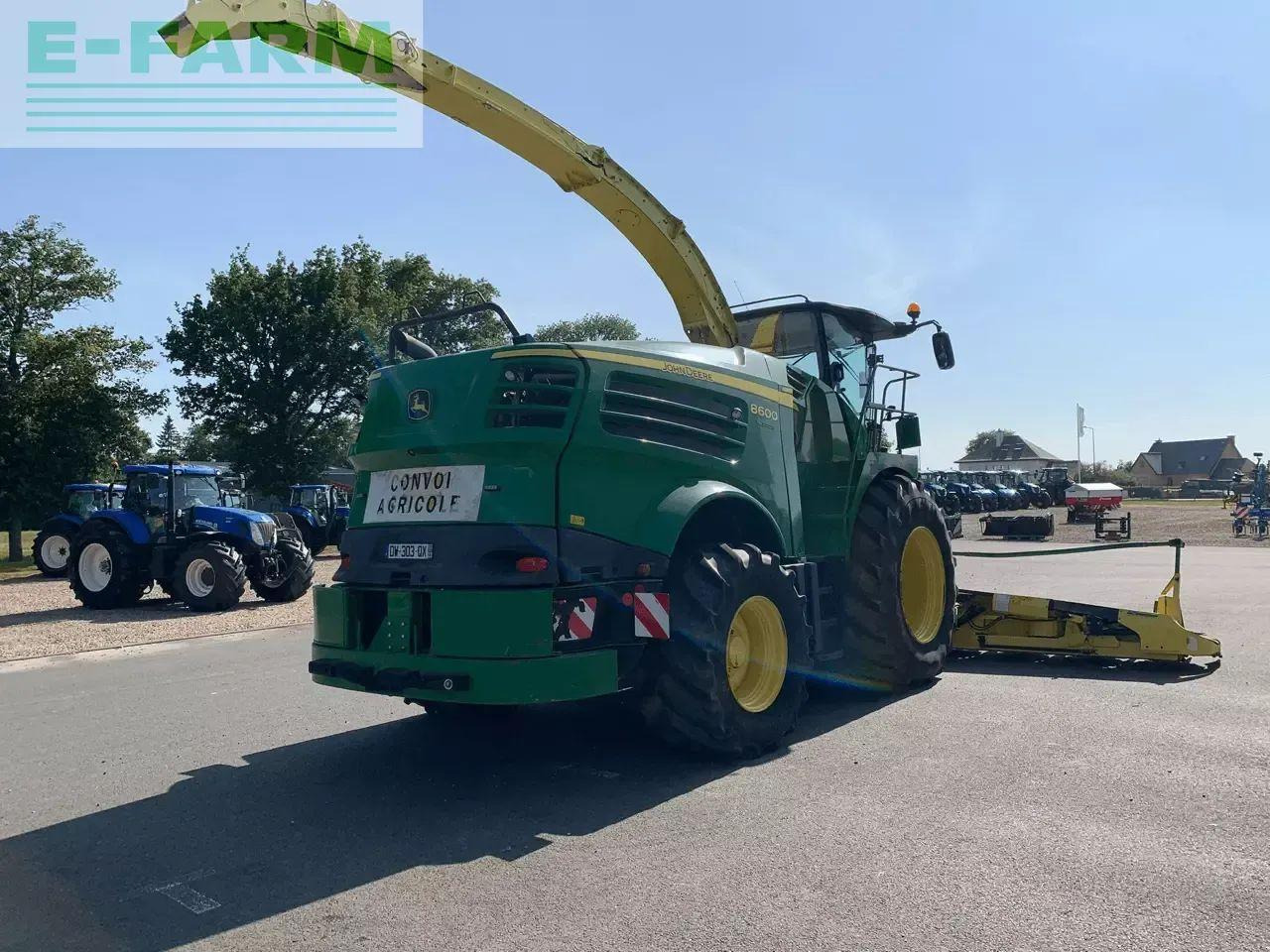John Deere 8600 - Ενσιρωτική μηχανή: φωτογραφία 3 John Deere 8600 - Ενσιρωτική μηχανή: φωτογραφία 3