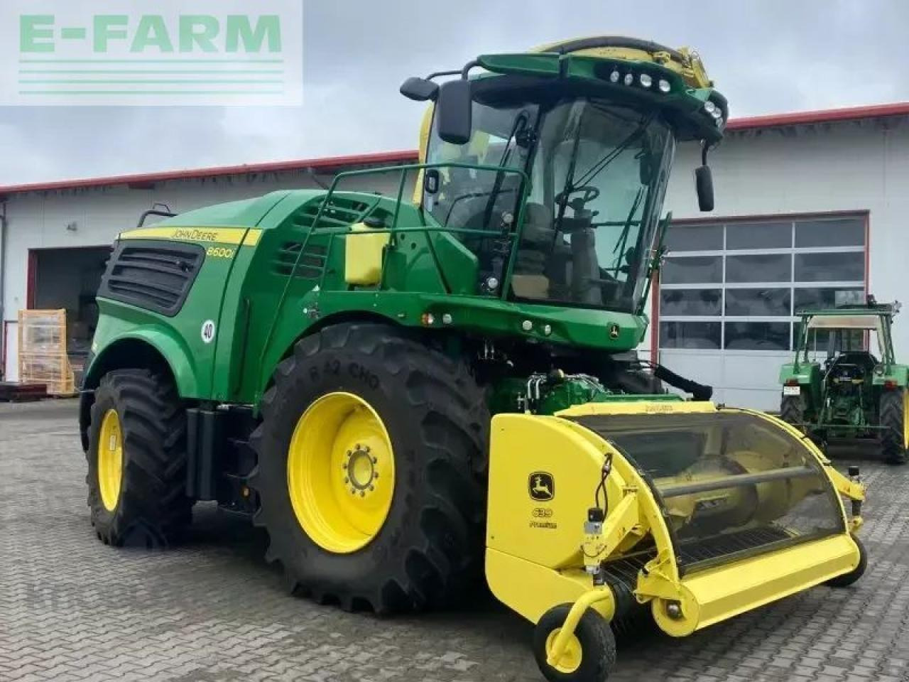 John Deere 8600i - Ενσιρωτική μηχανή: φωτογραφία 1 John Deere 8600i - Ενσιρωτική μηχανή: φωτογραφία 1