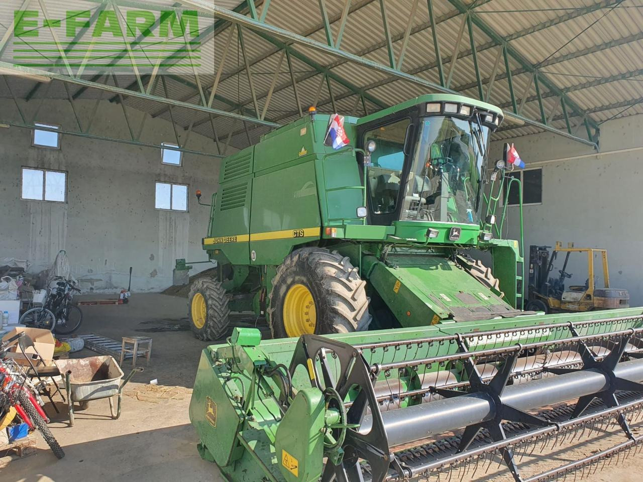 John Deere CTS - Θεριζοαλωνιστική μηχανή: φωτογραφία 3 John Deere CTS - Θεριζοαλωνιστική μηχανή: φωτογραφία 3