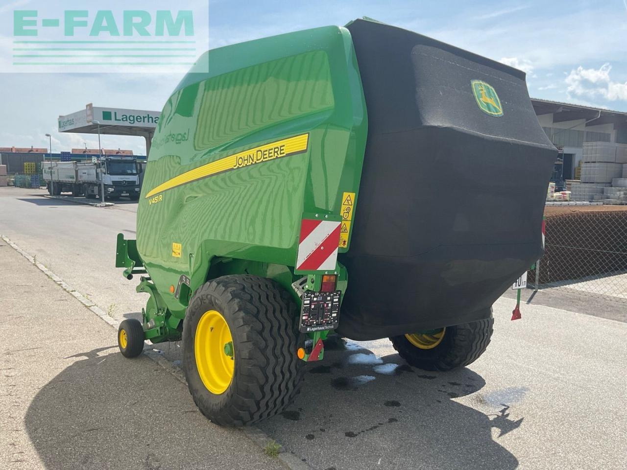 Χορτοδετική μηχανή τετράγωνες μπάλες John Deere V451R: φωτογραφία 8