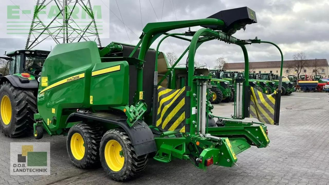 John Deere c451r - Χορτοδετική μηχανή τετράγωνες μπάλες: φωτογραφία 1 John Deere c451r - Χορτοδετική μηχανή τετράγωνες μπάλες: φωτογραφία 1