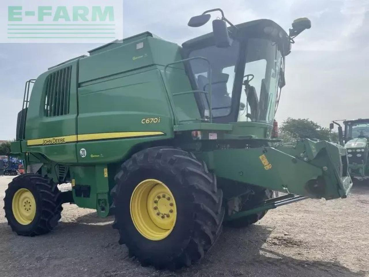 John Deere c670i - Θεριζοαλωνιστική μηχανή: φωτογραφία 3 John Deere c670i - Θεριζοαλωνιστική μηχανή: φωτογραφία 3