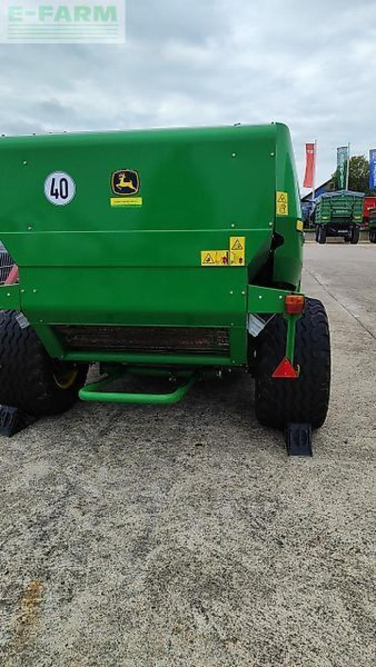John Deere f441r - Χορτοδετική μηχανή τετράγωνες μπάλες: φωτογραφία 4 John Deere f441r - Χορτοδετική μηχανή τετράγωνες μπάλες: φωτογραφία 4