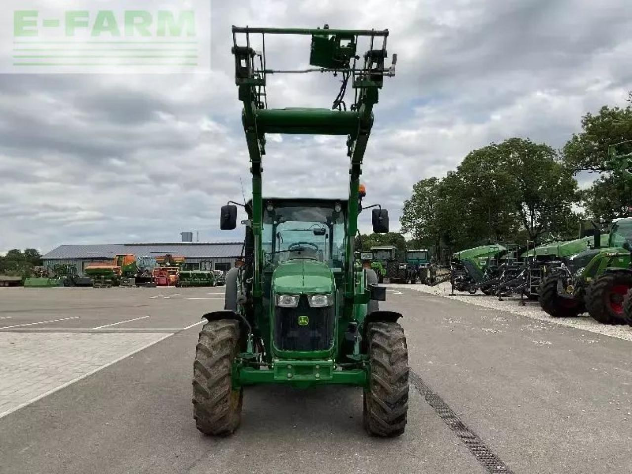 John Deere marque john deere - Τρακτέρ: φωτογραφία 3 John Deere marque john deere - Τρακτέρ: φωτογραφία 3