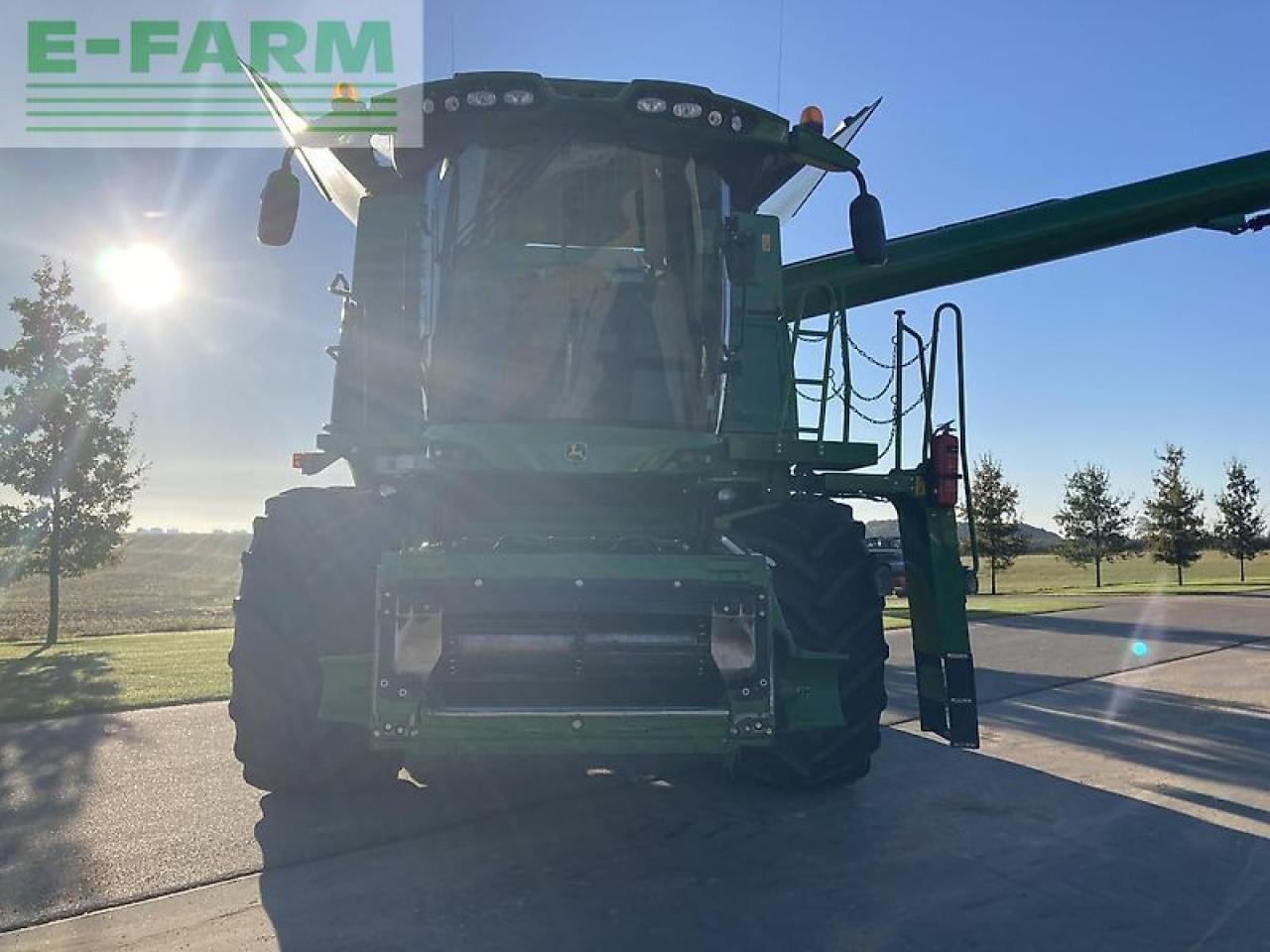 John Deere s690i - Θεριζοαλωνιστική μηχανή: φωτογραφία 4 John Deere s690i - Θεριζοαλωνιστική μηχανή: φωτογραφία 4