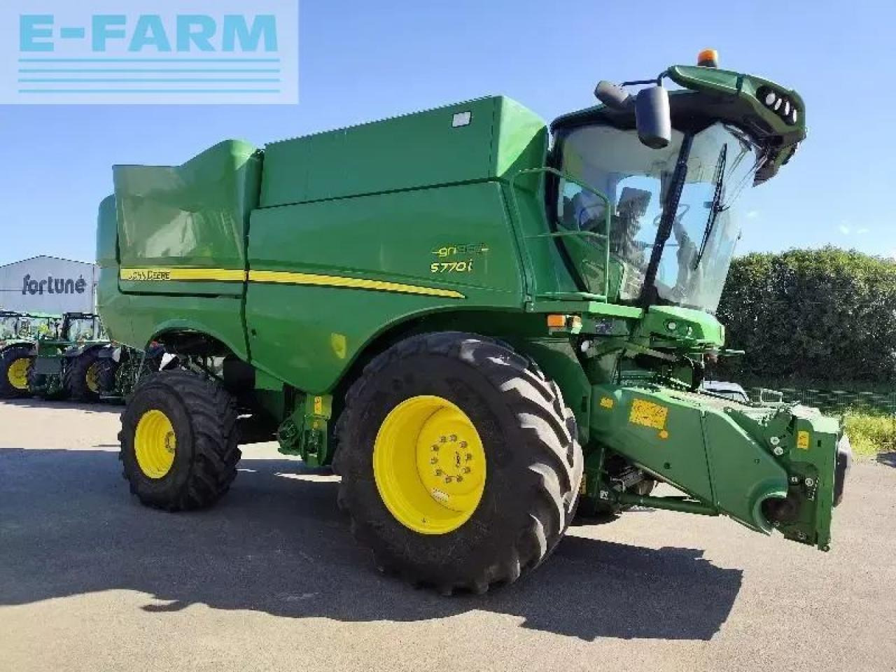 John Deere s770i - Θεριζοαλωνιστική μηχανή: φωτογραφία 3 John Deere s770i - Θεριζοαλωνιστική μηχανή: φωτογραφία 3