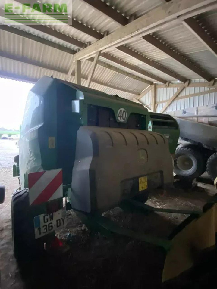 John Deere v451m - Χορτοδετική μηχανή τετράγωνες μπάλες: φωτογραφία 4 John Deere v451m - Χορτοδετική μηχανή τετράγωνες μπάλες: φωτογραφία 4