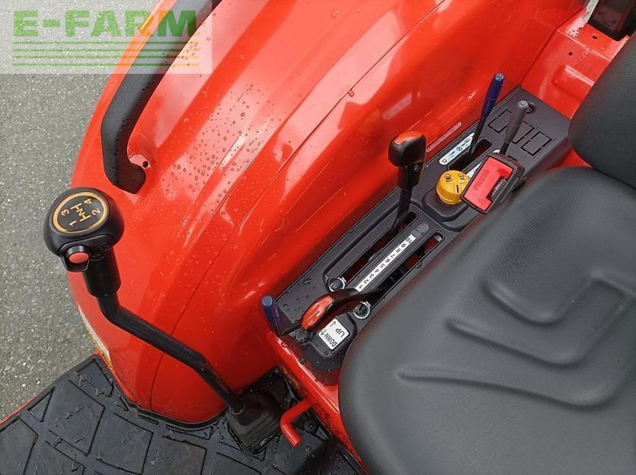 Τρακτέρ Kioti dk 4520 hs-eu: φωτογραφία 10