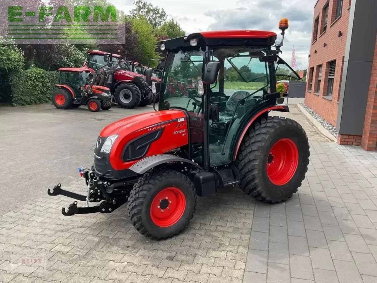 Kioti dk 6020 ch - Τρακτέρ: φωτογραφία 3 Kioti dk 6020 ch - Τρακτέρ: φωτογραφία 3
