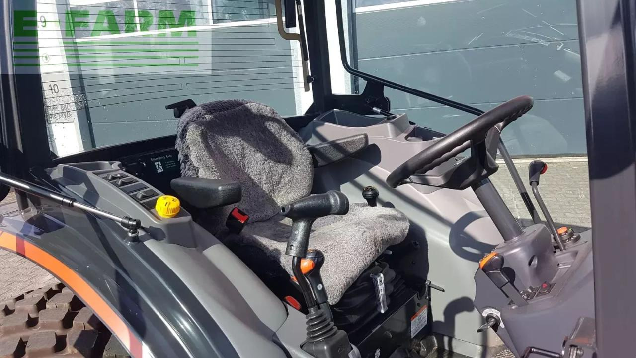 Kioti dk4520 - Τρακτέρ: φωτογραφία 4 Kioti dk4520 - Τρακτέρ: φωτογραφία 4