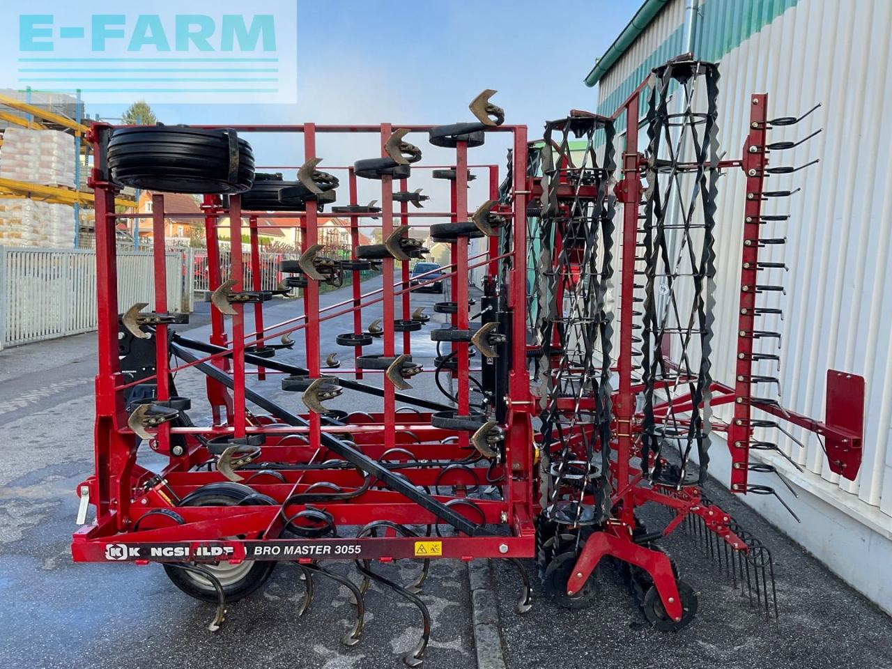 Kongskilde VIBRO MASTER 3055 VTM - Σπαρτική με σβάρνα: φωτογραφία 2 Kongskilde VIBRO MASTER 3055 VTM - Σπαρτική με σβάρνα: φωτογραφία 2