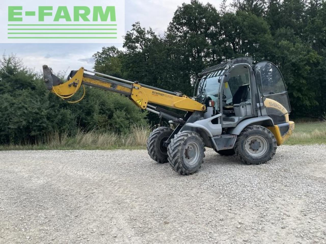 Kramer 580 t - Τηλεσκοπικός φορτωτής: φωτογραφία 1 Kramer 580 t - Τηλεσκοπικός φορτωτής: φωτογραφία 1