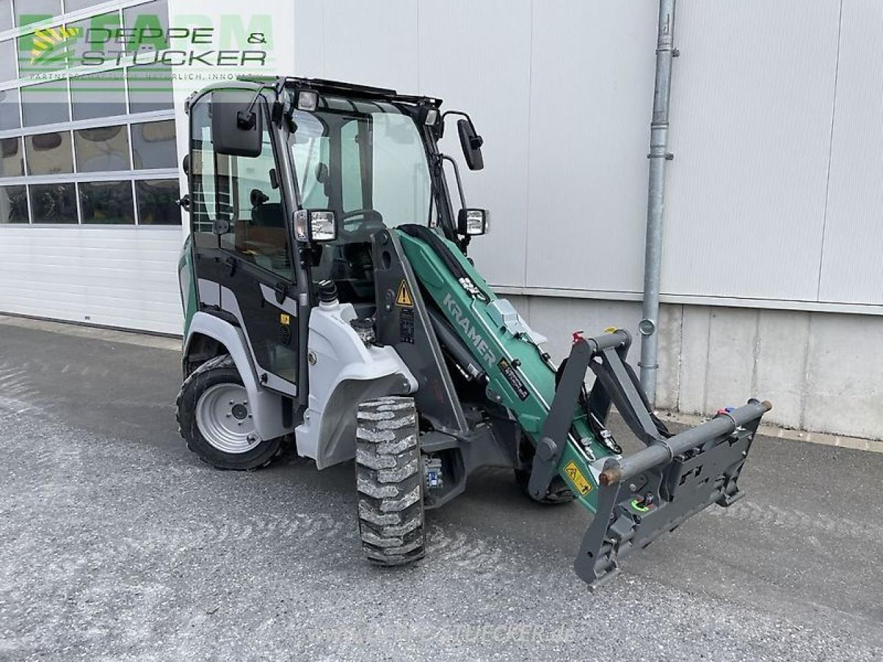 Kramer kl 12.5 - Μίνι εκσκαφέας: φωτογραφία 5 Kramer kl 12.5 - Μίνι εκσκαφέας: φωτογραφία 5