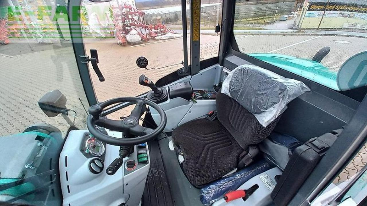 Kramer kl25.5t (349-7) - Μίνι εκσκαφέας: φωτογραφία 5 Kramer kl25.5t (349-7) - Μίνι εκσκαφέας: φωτογραφία 5