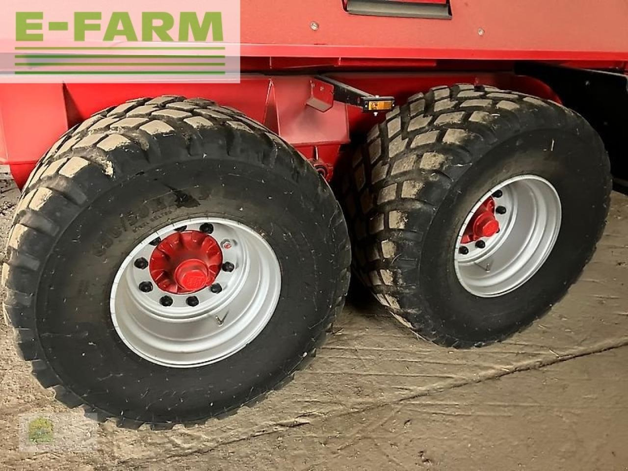 Krampe big body bb 600 + canagro schnecke df1315 - Ανατρεπόμενη ρυμούλκα για τρακτέρ: φωτογραφία 4 Krampe big body bb 600 + canagro schnecke df1315 - Ανατρεπόμενη ρυμούλκα για τρακτέρ: φωτογραφία 4