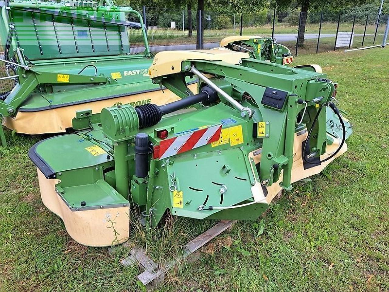 Krone easy cut f 320 cv - Χορτοκοπτικό: φωτογραφία 2 Krone easy cut f 320 cv - Χορτοκοπτικό: φωτογραφία 2