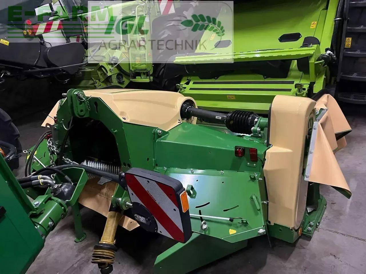 Krone easycut f 320 cv (generation 2) - Χορτοκοπτικό: φωτογραφία 2 Krone easycut f 320 cv (generation 2) - Χορτοκοπτικό: φωτογραφία 2