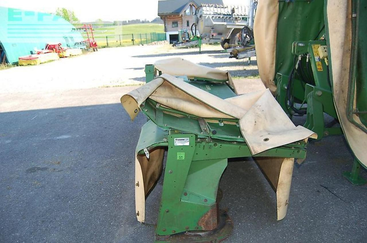 Krone easycut f 320 m - Χορτοκοπτικό: φωτογραφία 3 Krone easycut f 320 m - Χορτοκοπτικό: φωτογραφία 3
