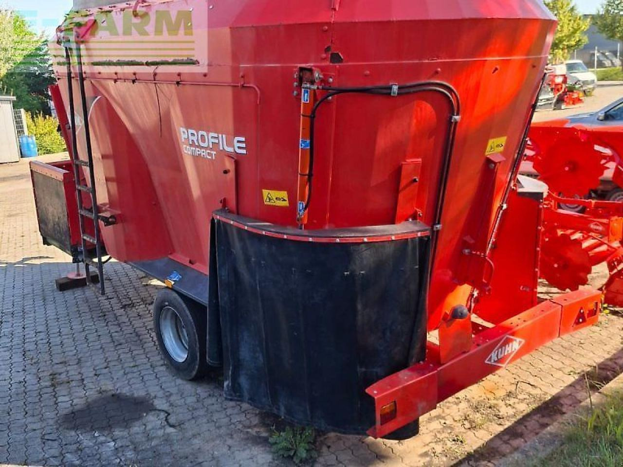 Kuhn 1880 profile - Μηχανηματα κτηνοτροφιασ: φωτογραφία 3 Kuhn 1880 profile - Μηχανηματα κτηνοτροφιασ: φωτογραφία 3