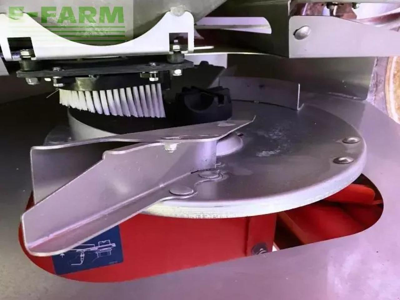 Kuhn axera 1102 h-emc - Λιπασματοδιανομέας: φωτογραφία 5 Kuhn axera 1102 h-emc - Λιπασματοδιανομέας: φωτογραφία 5