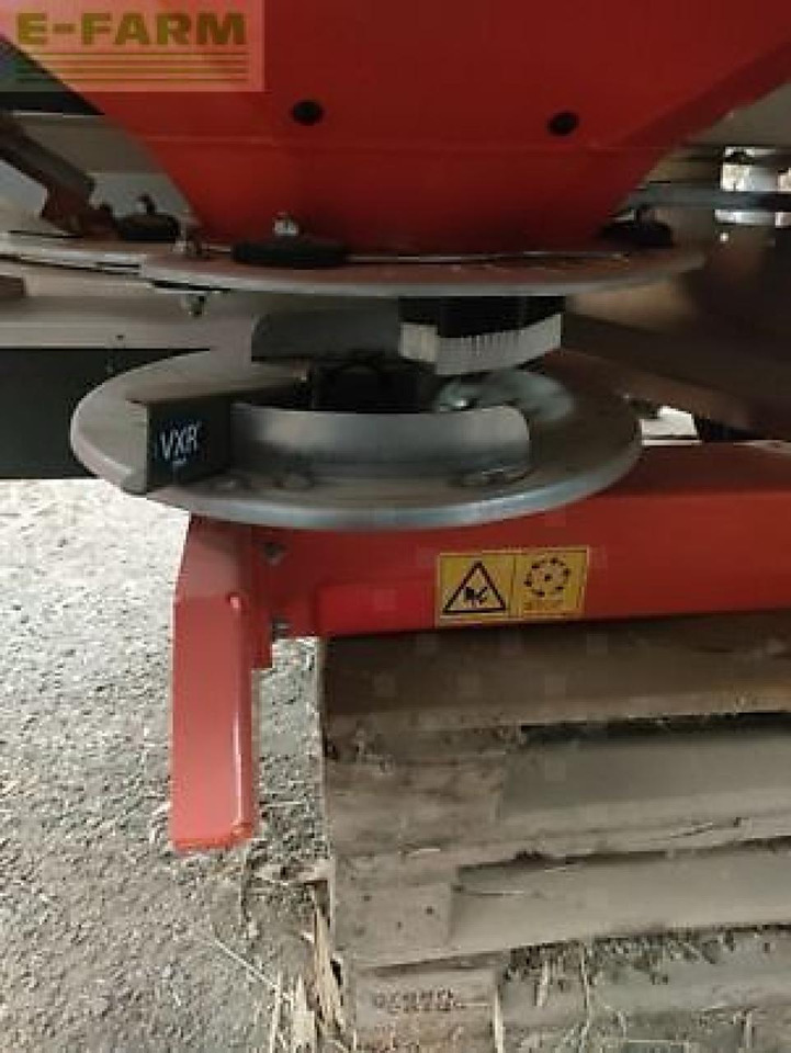 Kuhn axis 20.2 m-emc-w - Λιπασματοδιανομέας: φωτογραφία 5 Kuhn axis 20.2 m-emc-w - Λιπασματοδιανομέας: φωτογραφία 5