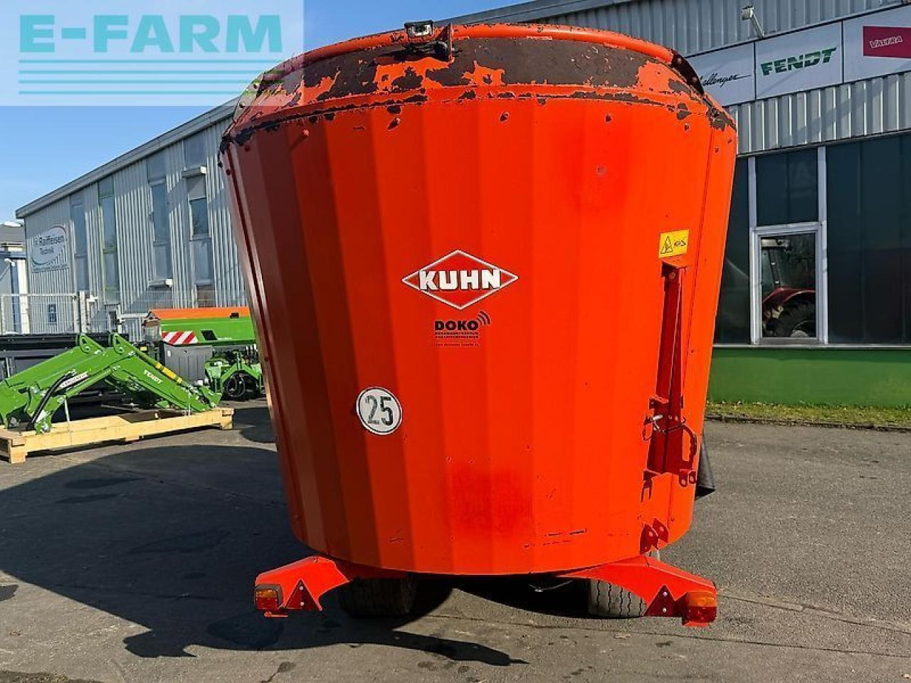 Kuhn futtermischwagen 1670 - Μηχανηματα κτηνοτροφιασ: φωτογραφία 4 Kuhn futtermischwagen 1670 - Μηχανηματα κτηνοτροφιασ: φωτογραφία 4