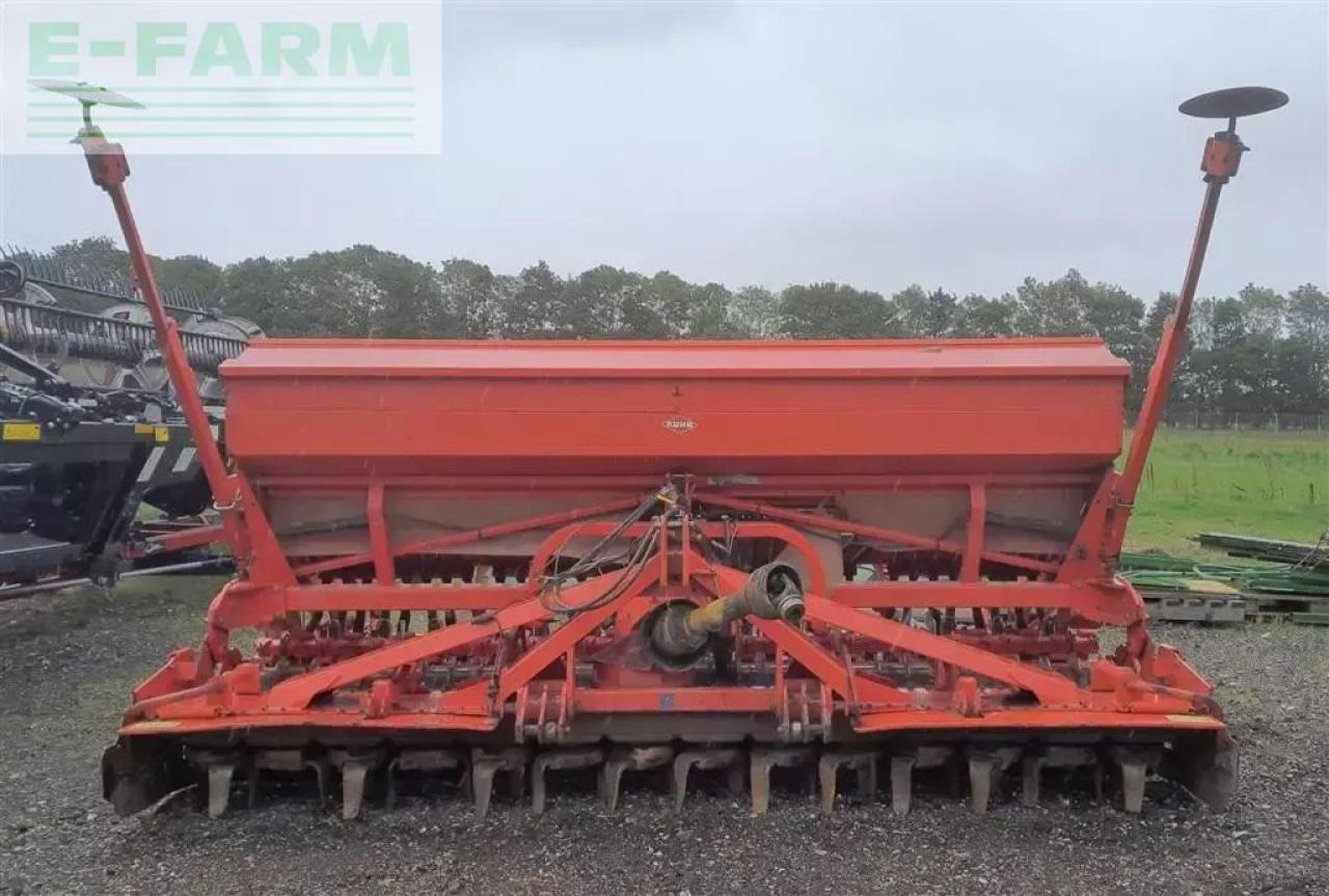 Kuhn integra 4m g ii - Σπαρτική με σβάρνα: φωτογραφία 2 Kuhn integra 4m g ii - Σπαρτική με σβάρνα: φωτογραφία 2