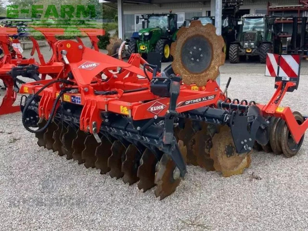 Kuhn opimer xl 300 - Δισκοσβάρνα: φωτογραφία 1 Kuhn opimer xl 300 - Δισκοσβάρνα: φωτογραφία 1