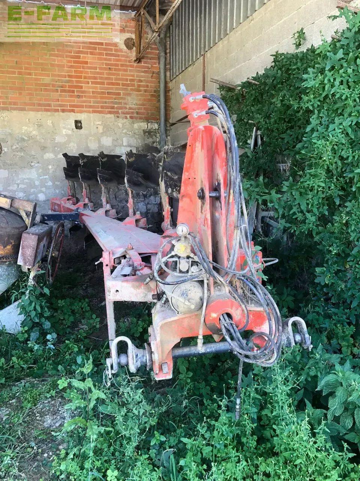 Kuhn vari master 153 - Άροτρο: φωτογραφία 1 Kuhn vari master 153 - Άροτρο: φωτογραφία 1