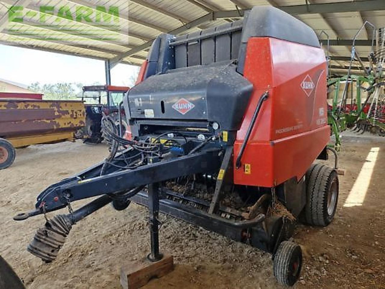 Kuhn vb 2160 - Χορτοδετική μηχανή τετράγωνες μπάλες: φωτογραφία 2 Kuhn vb 2160 - Χορτοδετική μηχανή τετράγωνες μπάλες: φωτογραφία 2