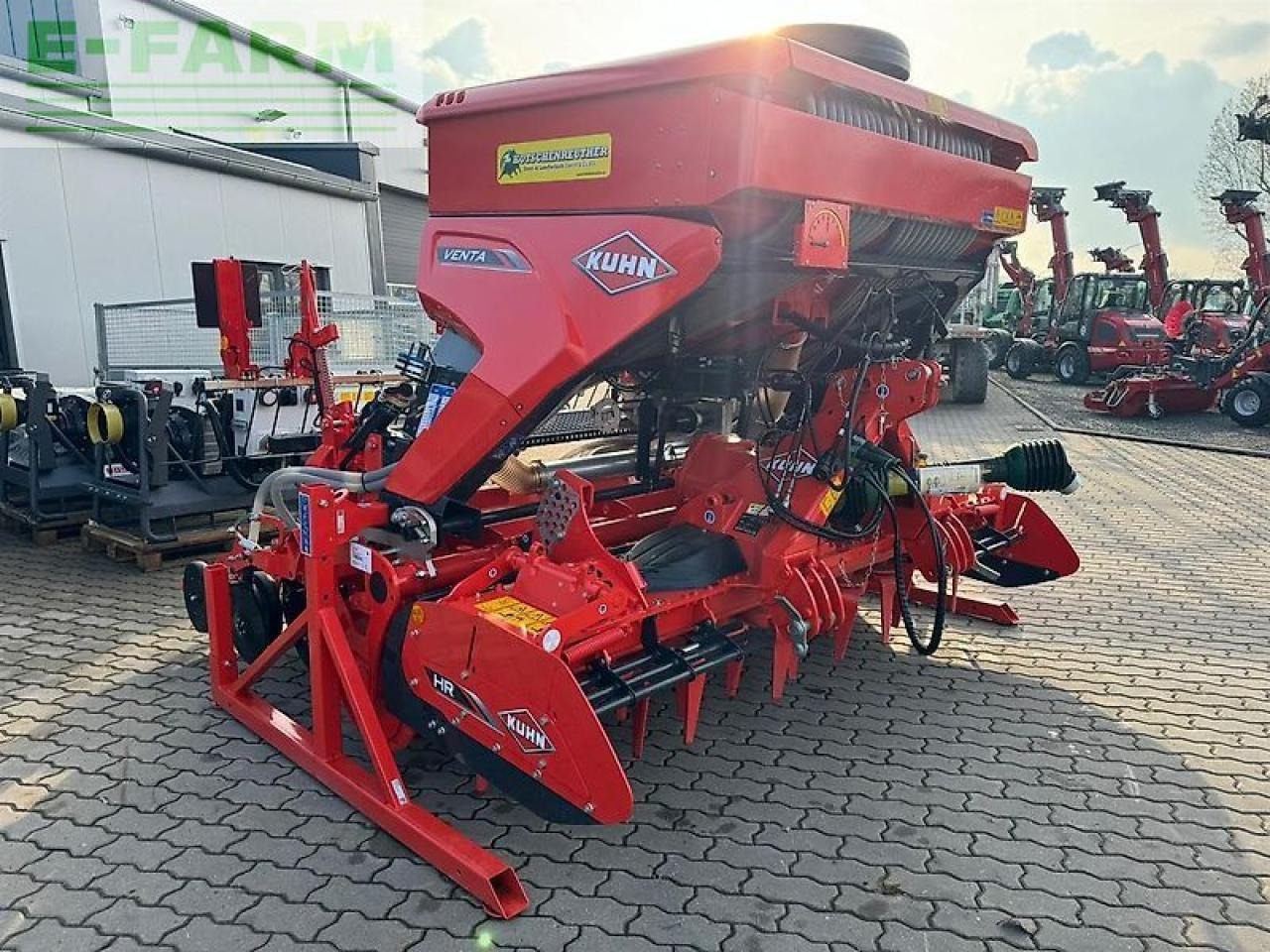 Kuhn venta 1500 liter + hr3030 - Σπαρτική μηχανή: φωτογραφία 3 Kuhn venta 1500 liter + hr3030 - Σπαρτική μηχανή: φωτογραφία 3