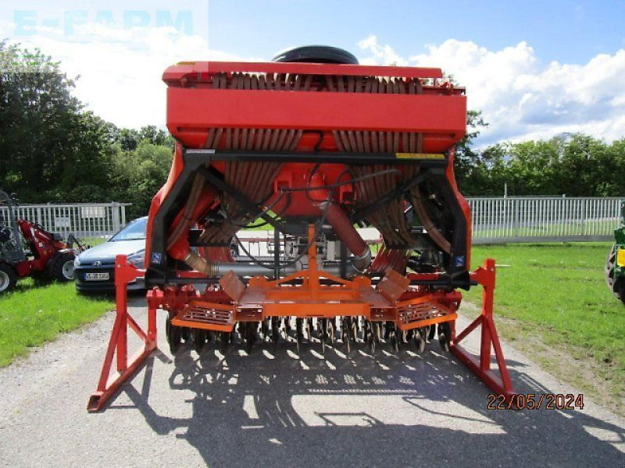 Kuhn venta 3030-24 - Σπαρτική μηχανή: φωτογραφία 4 Kuhn venta 3030-24 - Σπαρτική μηχανή: φωτογραφία 4