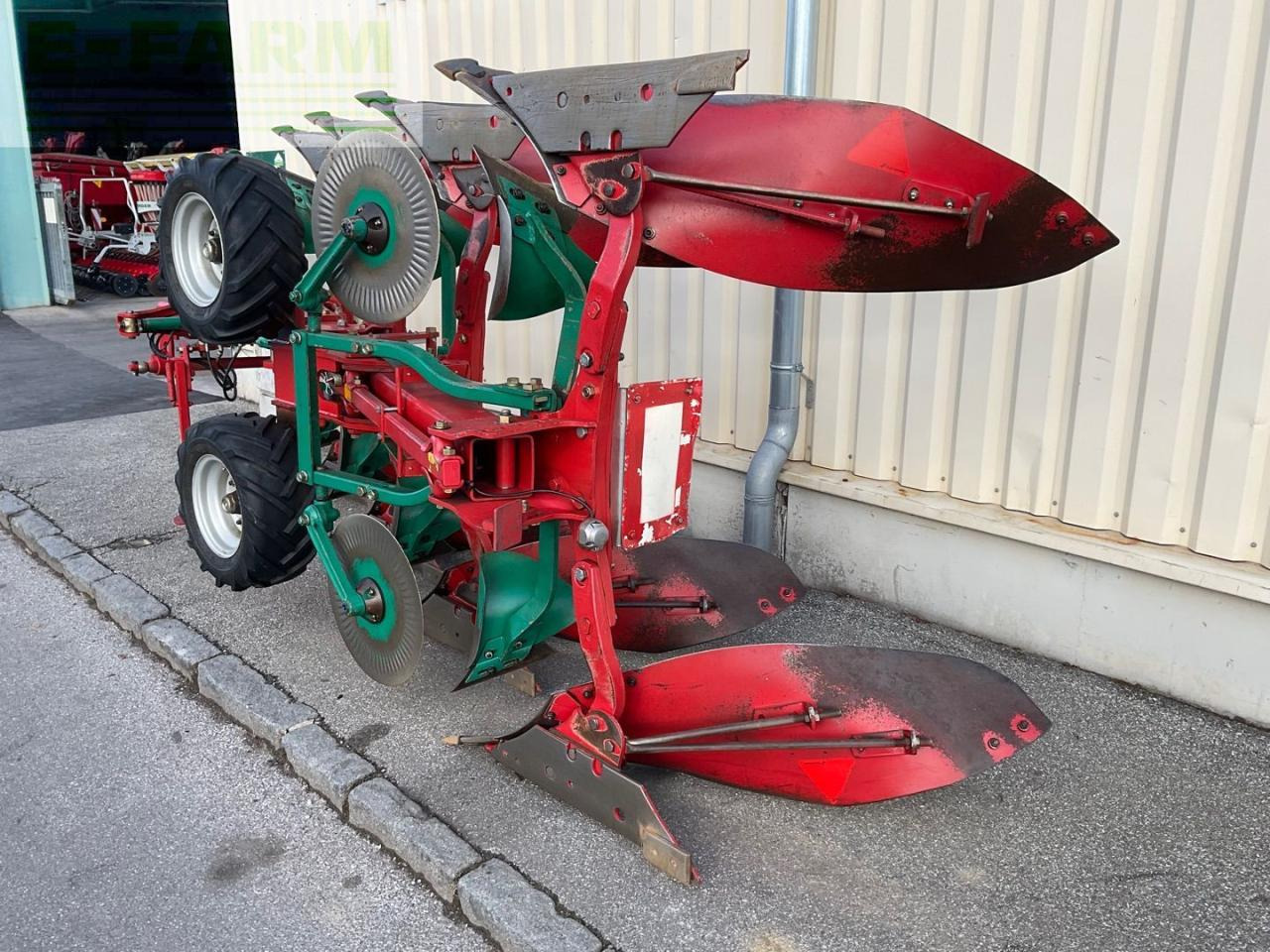 Kverneland LS 100-200 4-sch. - Άροτρο: φωτογραφία 4 Kverneland LS 100-200 4-sch. - Άροτρο: φωτογραφία 4