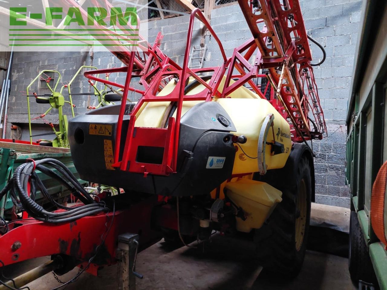 Kverneland ikarus s38 - Συρόμενο ψεκαστικό: φωτογραφία 2 Kverneland ikarus s38 - Συρόμενο ψεκαστικό: φωτογραφία 2